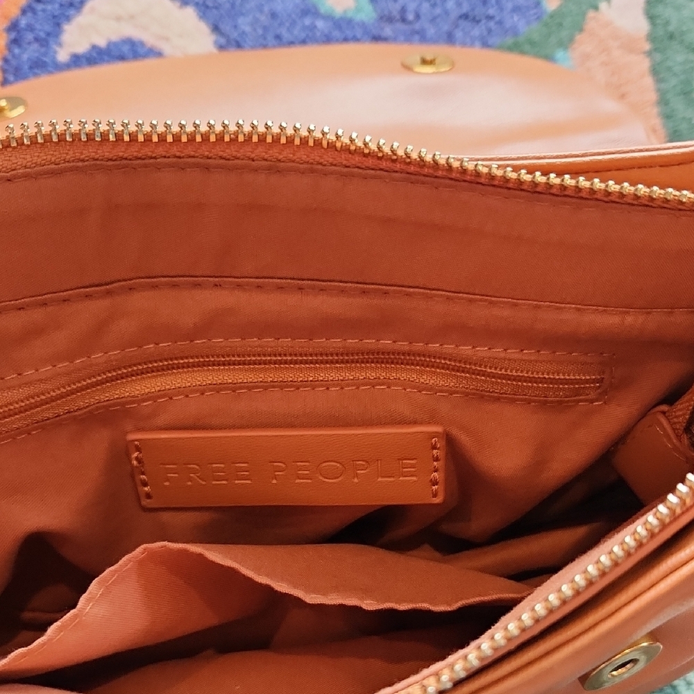 Free People Coney Vegan Crossbody - Picture 4 of 11